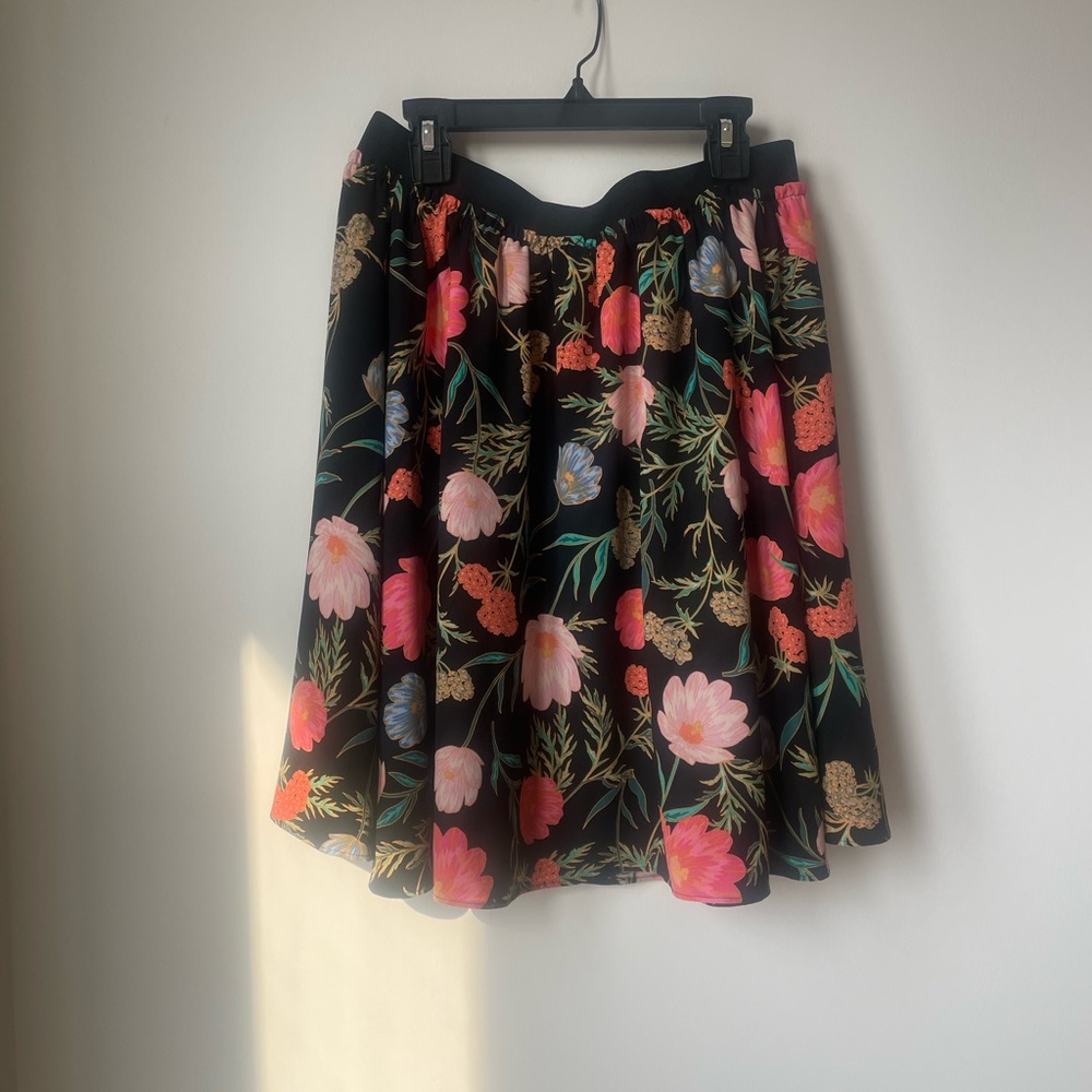 Kate Spade floral skirt with elastic band